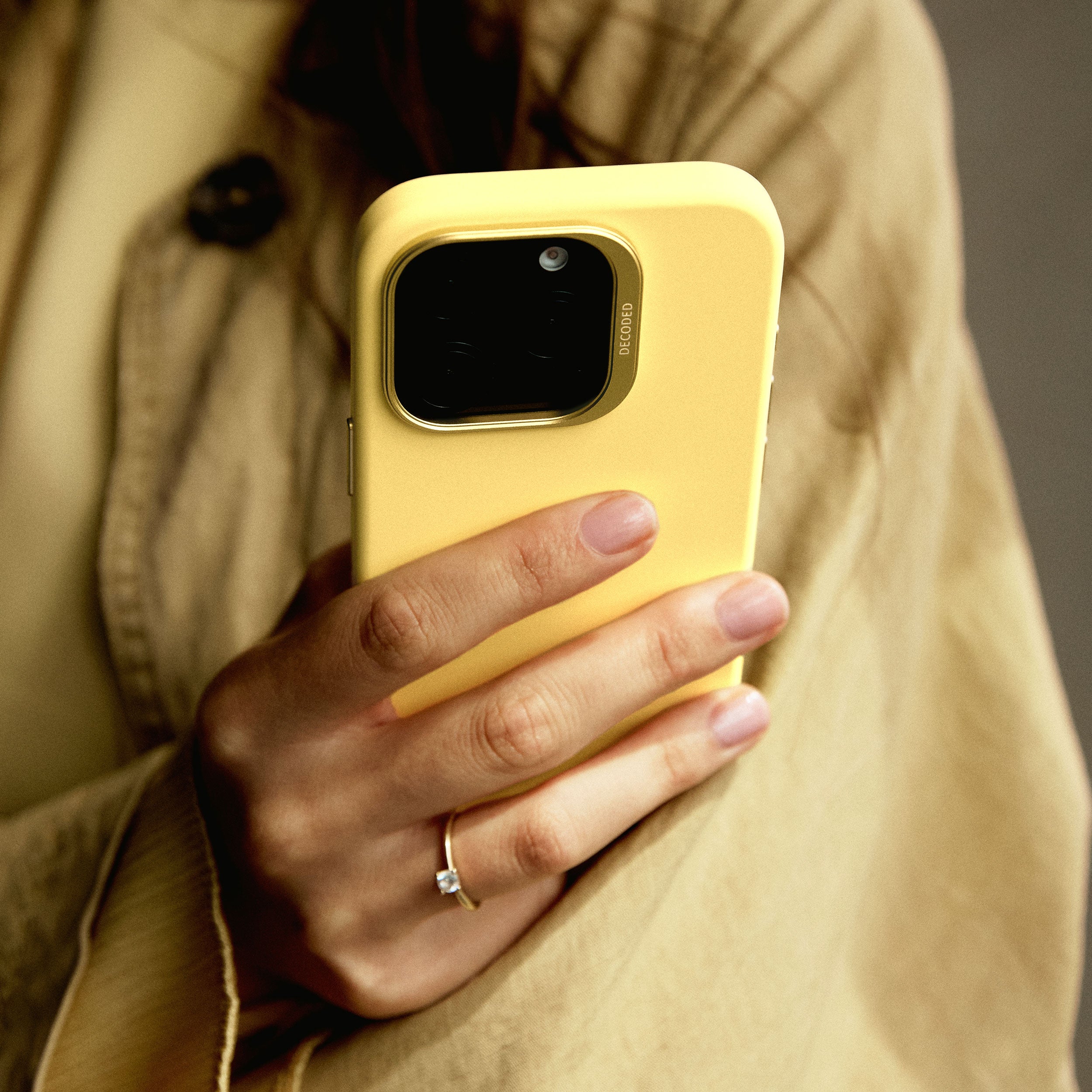 Popcorn Yellow Silicone Case for iPhone 15 Pro